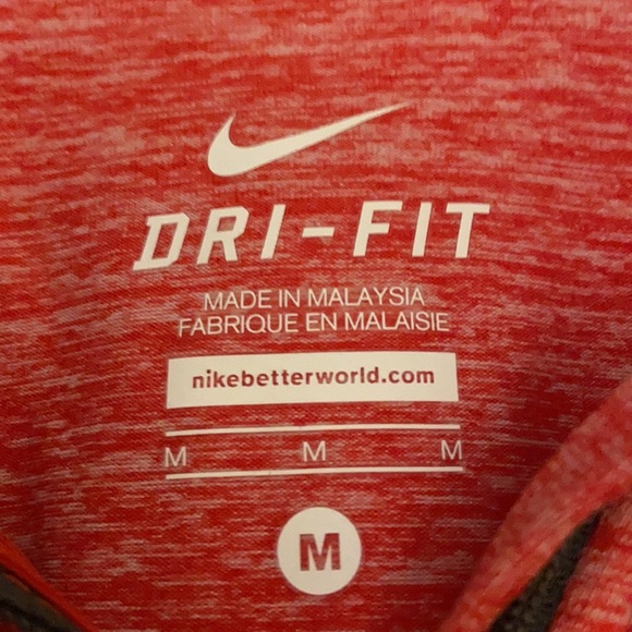 Nike Pullover - Picture 2 of 3